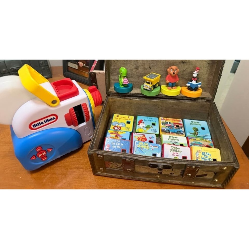 Little Tikes Story Dream Machine Projector, 12 Books w/ Characters Truck Dino